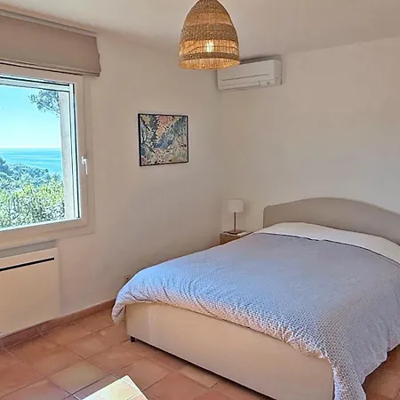Avec Piscine Privee Et Vue - Quartier Garonnette Parc Anais * Sainte-Maxime